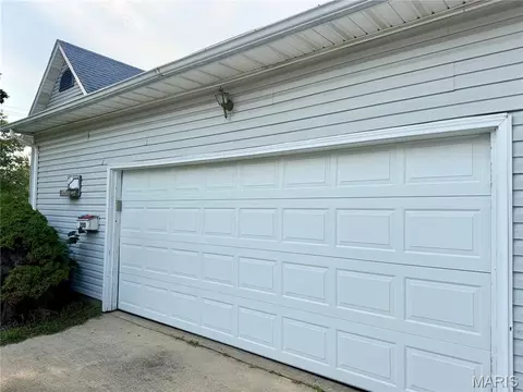 Other - 200 E Boone St, Salem, IL 62881 photo 2 of 14