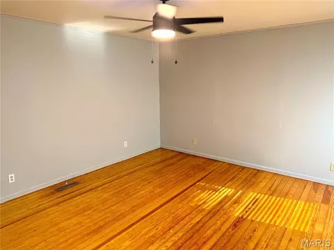 Living - 200 E Boone St, Salem, IL 62881 photo 2 of 2