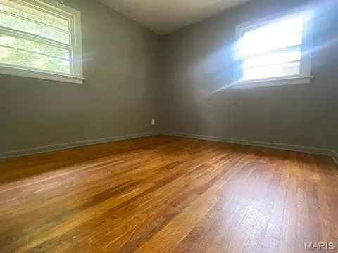 Bedroom - 39 Bayview Dr, Ferguson, MO 63135 photo 1 of 3