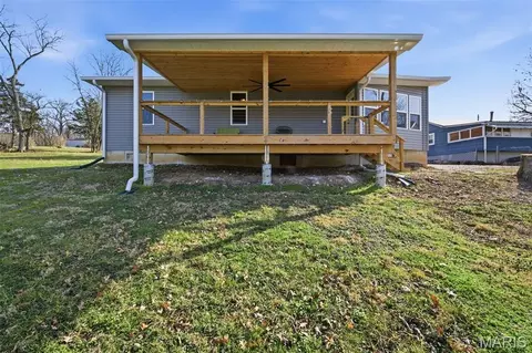 Exterior - 1387 Hartshorn Rd, Hermann, MO 65041 photo 8 of 11