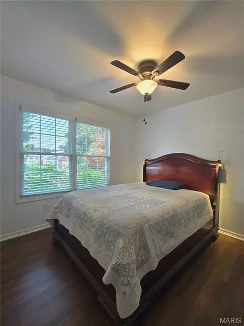 Bedroom - 1418 Overland Dr, Rolla, MO 65401 photo 3 of 8