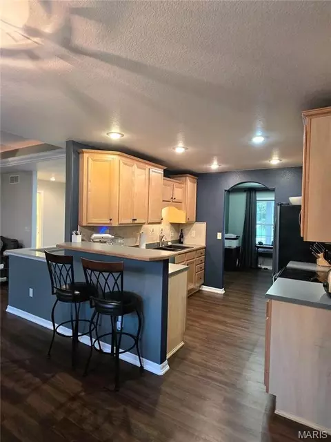 Kitchen - 1418 Overland Dr, Rolla, MO 65401 photo 1 of 4