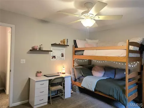 Bedroom - 1418 Overland Dr, Rolla, MO 65401 photo 7 of 8