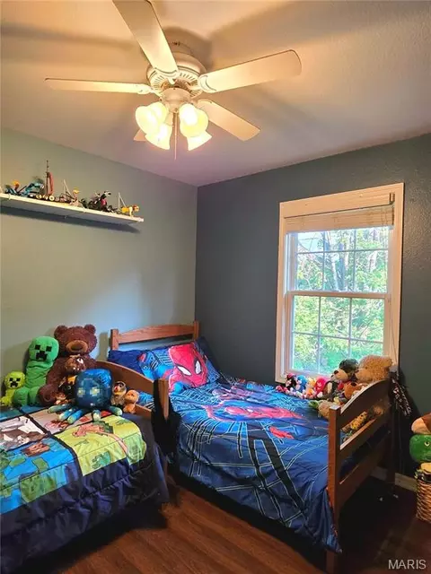 Bedroom - 1418 Overland Dr, Rolla, MO 65401 photo 5 of 8