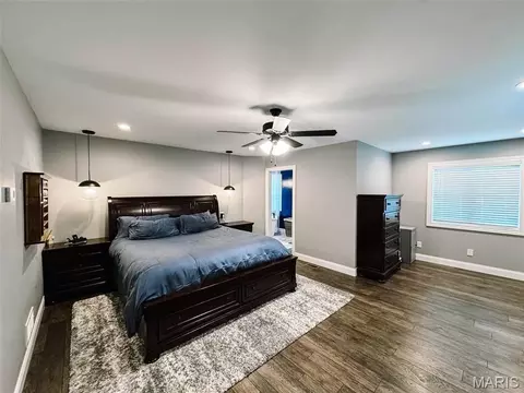 Bedroom - 1521 Frank St, Hannibal, MO 63401 photo 1 of 5
