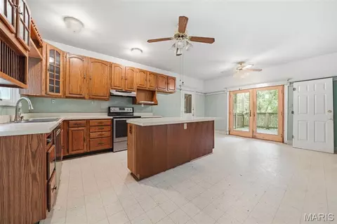 Kitchen - 19111 Foxfire Forest Rd, Wildwood, MO 63069 photo 1 of 1