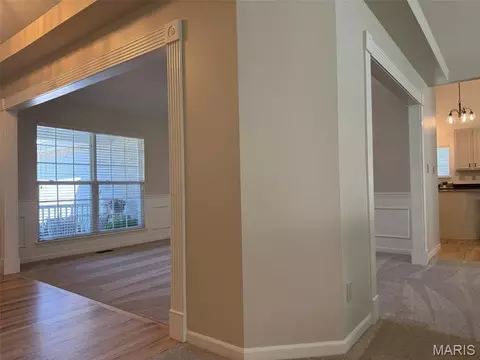 Entry Way - 727 Hawk Run Dr, O'fallon, MO 63368 photo 2 of 5