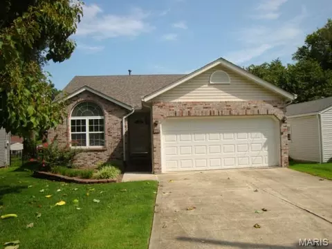 403 Garesche St, Collinsville, IL 62234