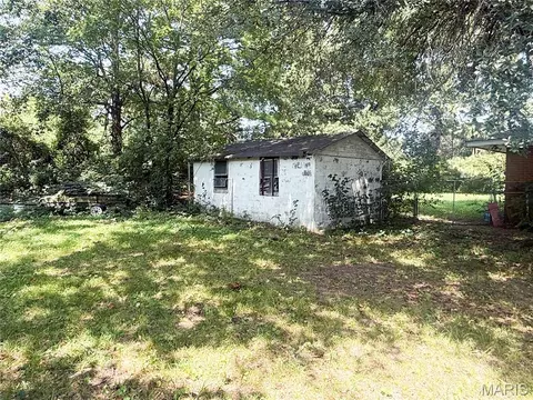 Exterior - 1105 S Anthony St, Kennett, MO 63857 photo 3 of 4