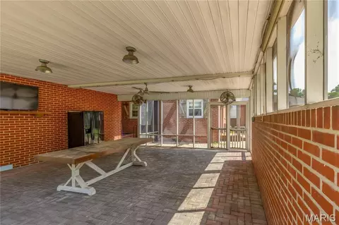 Exterior - 915 Moore Ave, Sikeston, MO 63801 photo 4 of 10