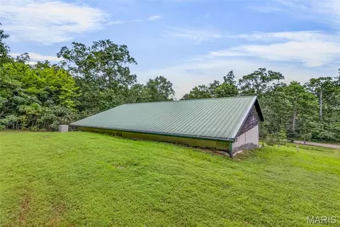 Exterior - 5972 Highway E, Fredericktown, MO 63645 photo 5 of 12