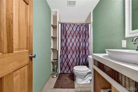 Bath - 5972 Highway E, Fredericktown, MO 63645 photo 2 of 5