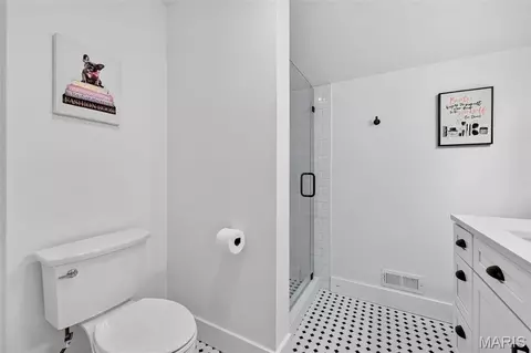 Bath - 3 Millers Ct, O'fallon, MO 63366 photo 8 of 11