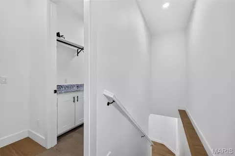 Entry Way - 3 Millers Ct, O'fallon, MO 63366 photo 6 of 9