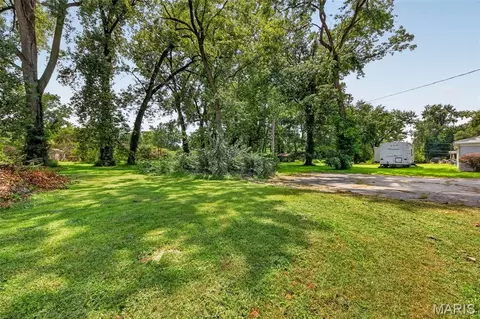 Exterior - 8034 Packard Ave, Berkeley, MO 63134 photo 7 of 11