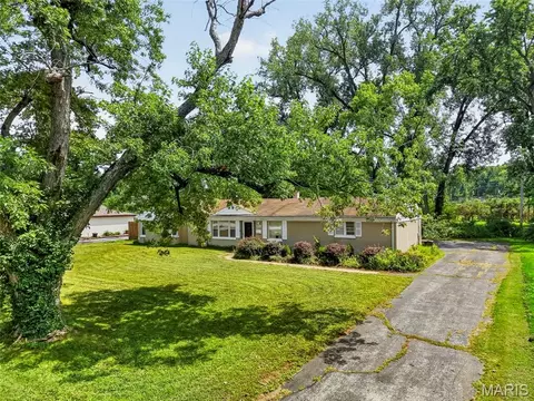 Exterior - 8034 Packard Ave, Berkeley, MO 63134 photo 1 of 11