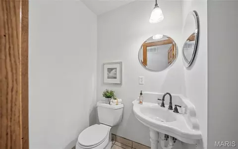 Bath - 8578 Lizard Ln, Dittmer, MO 63023 photo 1 of 4