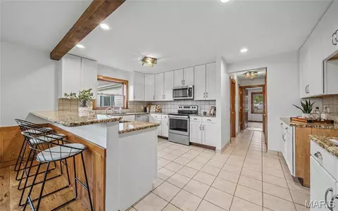 Kitchen - 8578 Lizard Ln, Dittmer, MO 63023 photo 1 of 2