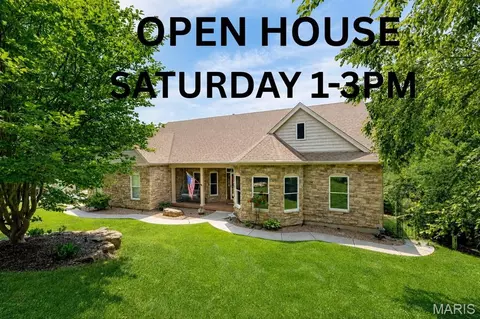 4484 Kingfisher Ct, Augusta, MO 63332
