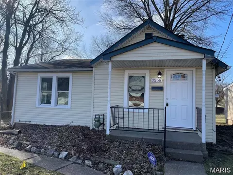 7358 Jenwood Ave, Jennings, MO 63136
