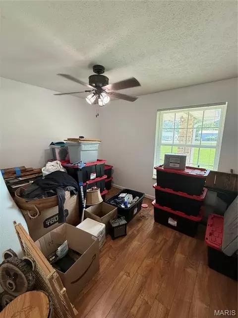 Bedroom - 13573 Highway Pp, Dixon, MO 65459 photo 3 of 4