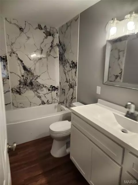 Bath - 6330 Washington Ave, Saint Louis, MO 63134 photo 1 of 1