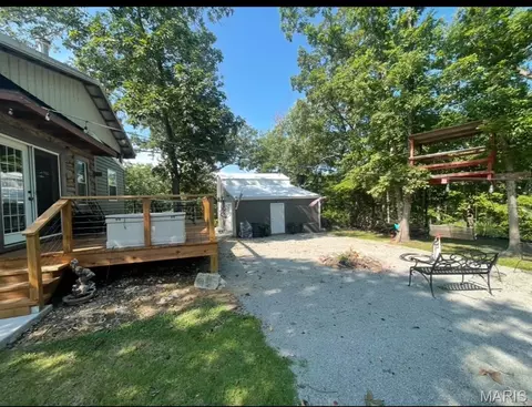 8895 Victoria Ln, French Village, MO 63036