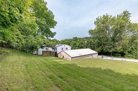 Exterior - 1018 Top Dr, Arnold, MO 63010 photo 6 of 8