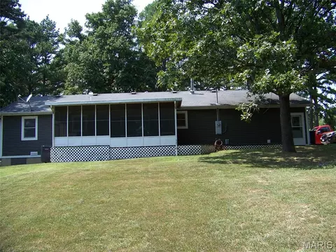 Exterior - 13900 Haystack Ln, Dixon, MO 65459 photo 9 of 11