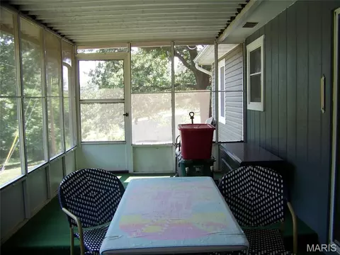 Exterior - 13900 Haystack Ln, Dixon, MO 65459 photo 3 of 11