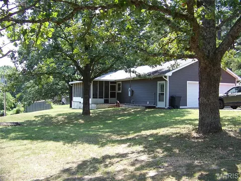 Exterior - 13900 Haystack Ln, Dixon, MO 65459 photo 8 of 11