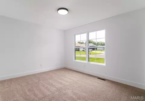 Bedroom - 10 Pershing Cir, O'fallon, MO 63366 photo 3 of 4