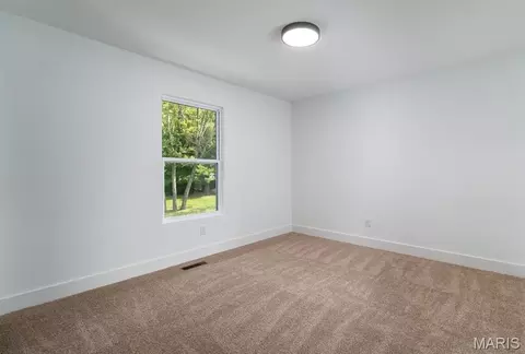 Bedroom - 10 Pershing Cir, O'fallon, MO 63366 photo 4 of 4