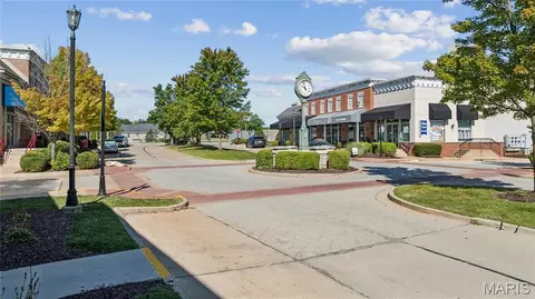 Exterior - 947 Rolling Thunder Dr, O'fallon, MO 63368 photo 3 of 3
