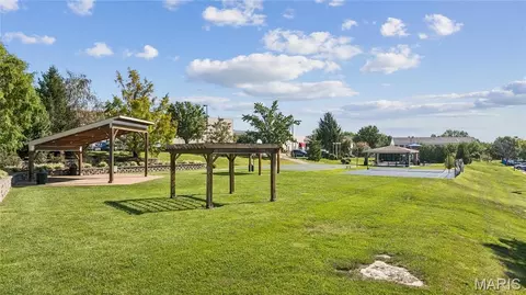 Other - 947 Rolling Thunder Dr, O'fallon, MO 63368 photo 9 of 12