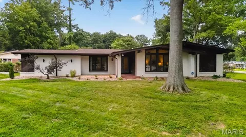 Other - 401 Andover Ln, Ballwin, MO 63011 photo 1 of 13