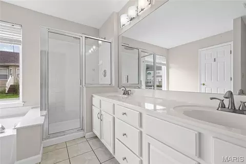 Bath - 1117 Spring Orchard Dr, O'fallon, MO 63368 photo 2 of 4