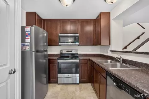 Kitchen - 313 Lindy Blvd, Ballwin, MO 63021 photo 1 of 2