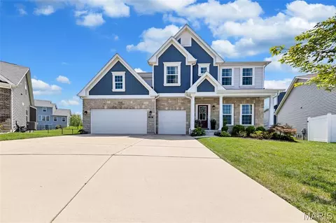 Exterior - 204 Willow Ridge Ct, Eureka, MO 63025 photo 2 of 8