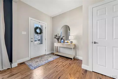 Entry Way - 204 Willow Ridge Ct, Eureka, MO 63025 photo 1 of 4