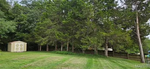 550 Crestfall Dr, Washington, MO 63090 photo 2