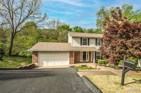 Exterior - 1226 Dunloe Rd, Ballwin, MO 63021 photo 2 of 10