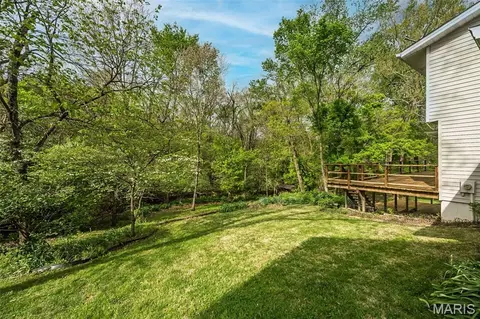 Exterior - 1226 Dunloe Rd, Ballwin, MO 63021 photo 3 of 10