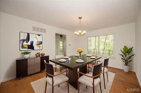 Dining - 1226 Dunloe Rd, Ballwin, MO 63021 photo 1 of 2