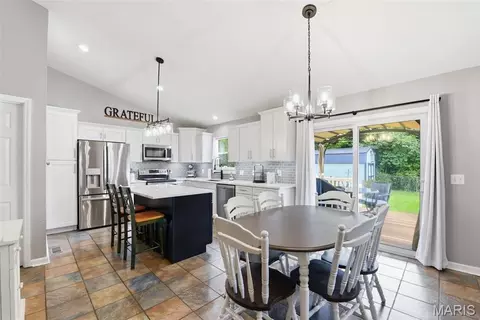 Kitchen - 1408 Redwood Dr, Saint Clair, MO 63077 photo 1 of 3