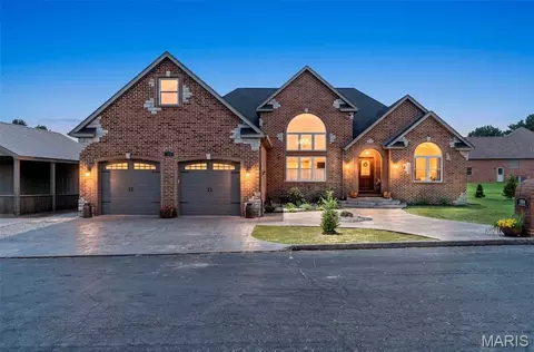 Exterior - 1504 M- East 15th St, Mountain Grove, MO 65711 photo 2 of 5