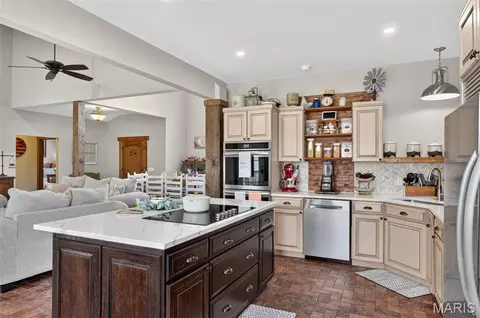 Kitchen - 1504 M- East 15th St, Mountain Grove, MO 65711 photo 2 of 2