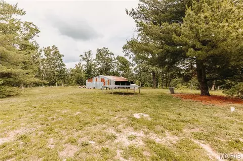 Exterior - 10375 Cedar Ln, Dixon, MO 65459 photo 5 of 20