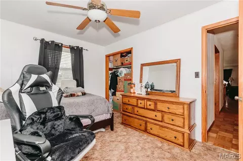 Bedroom - 10375 Cedar Ln, Dixon, MO 65459 photo 8 of 10