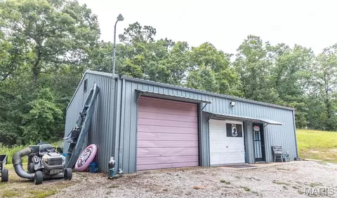Exterior - 15801 Hargrove Rd, Saint Robert, MO 65584 photo 4 of 14